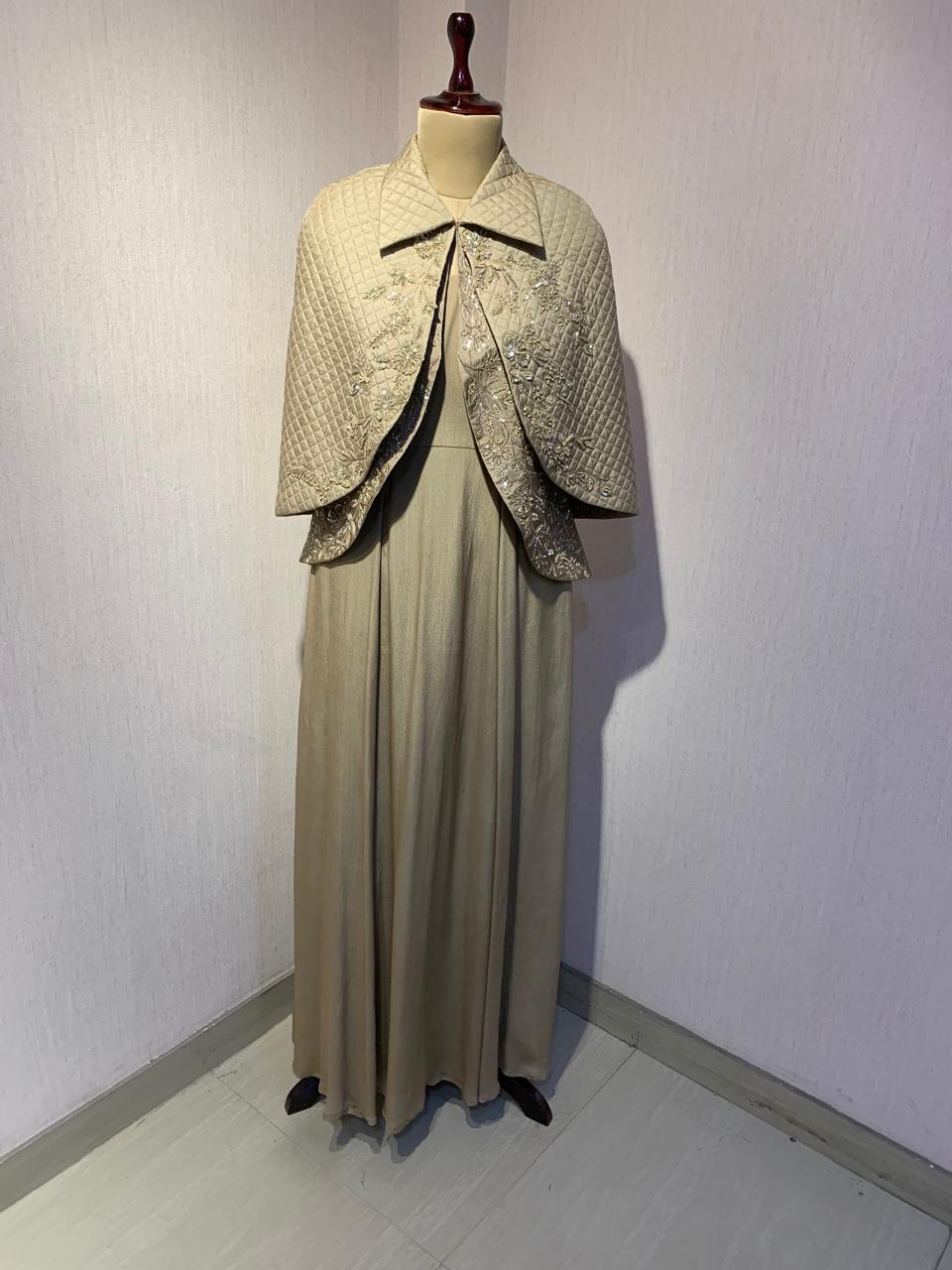 BEIGE QUILTED EMBROIDERED JACKET WITH GOWN