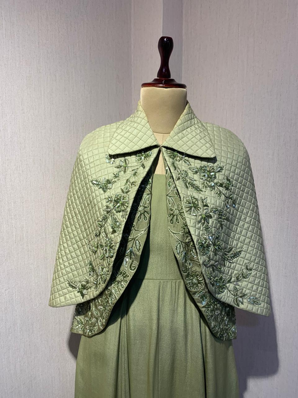 GREEN QUILTED EMBROIDERED JACKET WITH GOWN