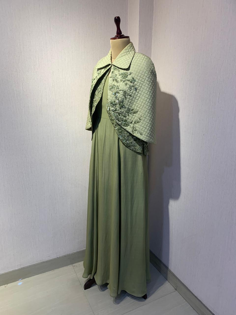 GREEN QUILTED EMBROIDERED JACKET WITH GOWN