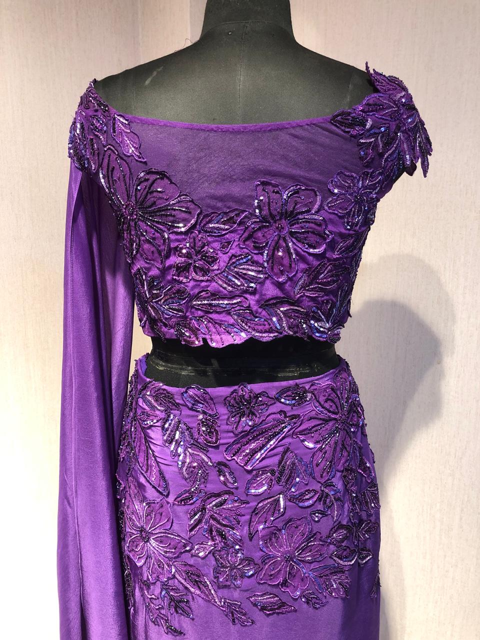 PURPLE ONE SHOE SHOULDER STYLE APPLIQUE DRAPE DAREE