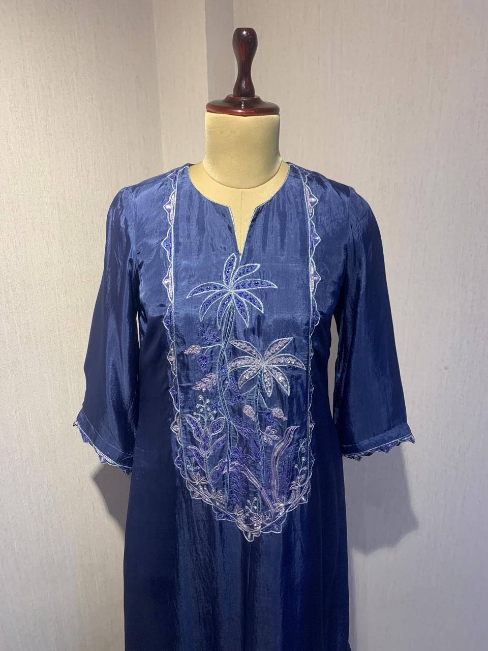 ELEGANT BLUE KAFTAN STYLE ETHNIC WEAR.