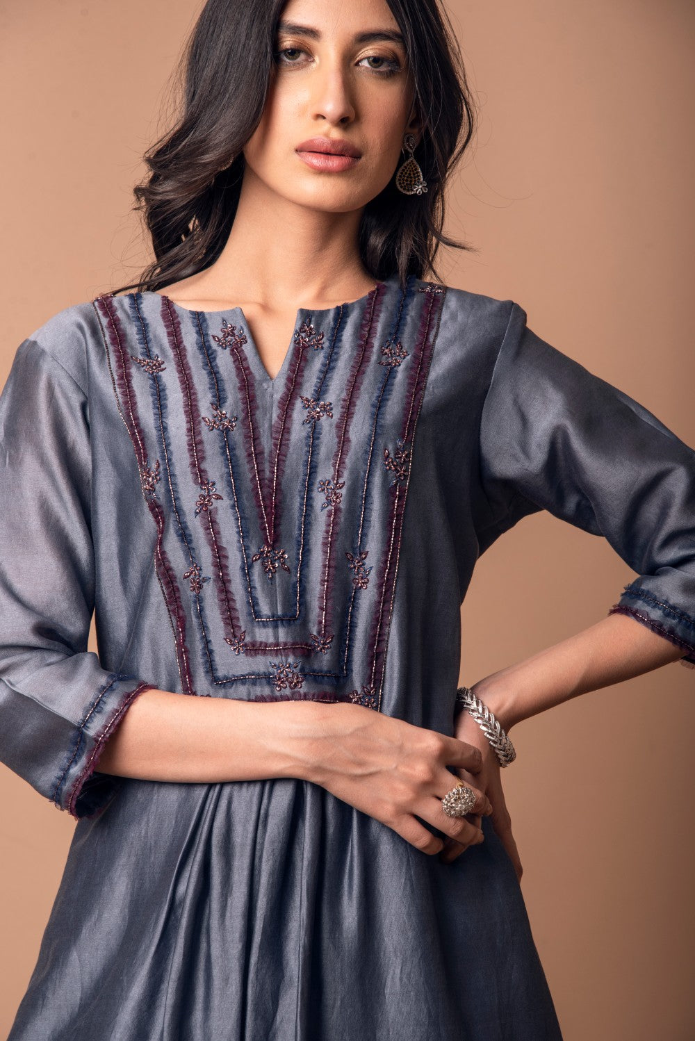 DARK GREY EMBROIDERED KURTA SET