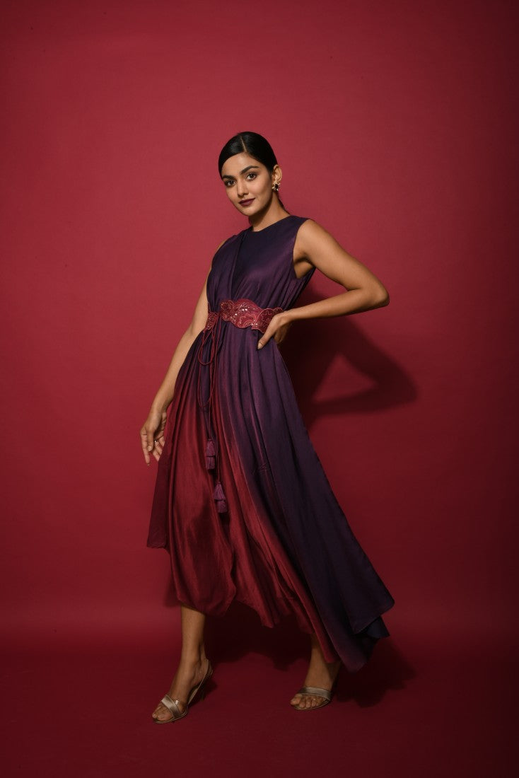 Dual color tunic with embellished belt