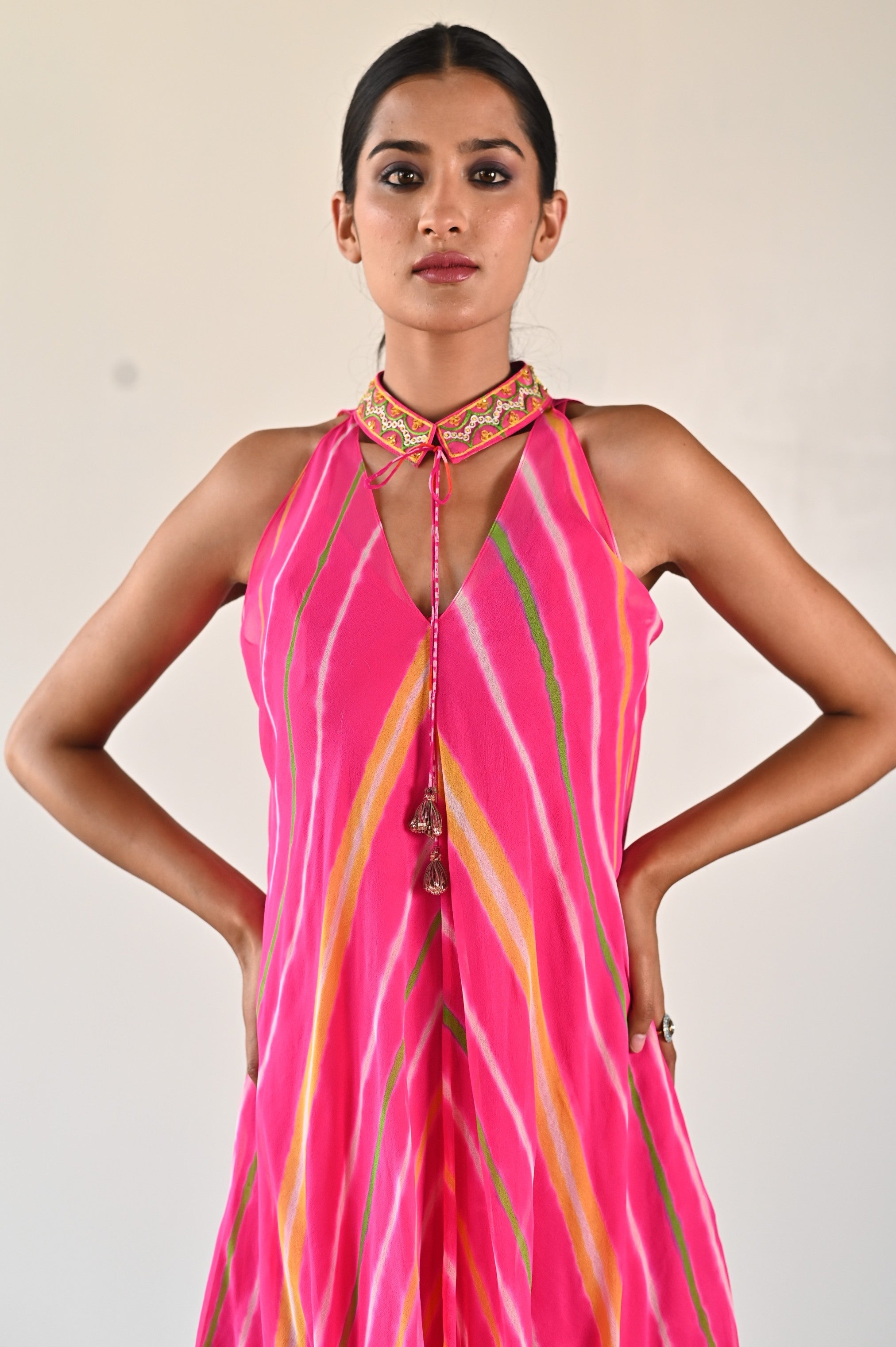 PINK LEHERIYA TOP BOTTOM