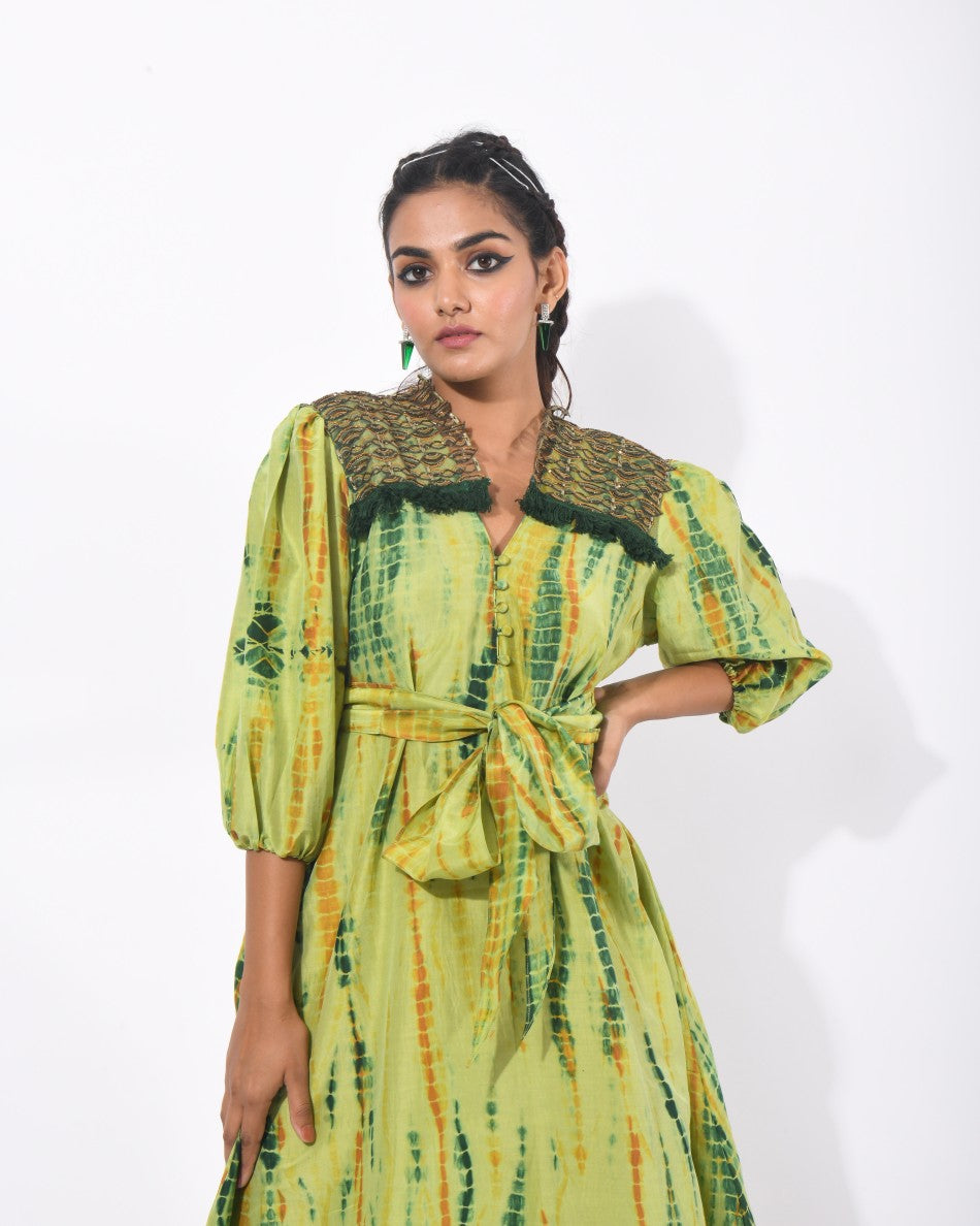 TIE AND DYE MIDI DRESS WITH BELT