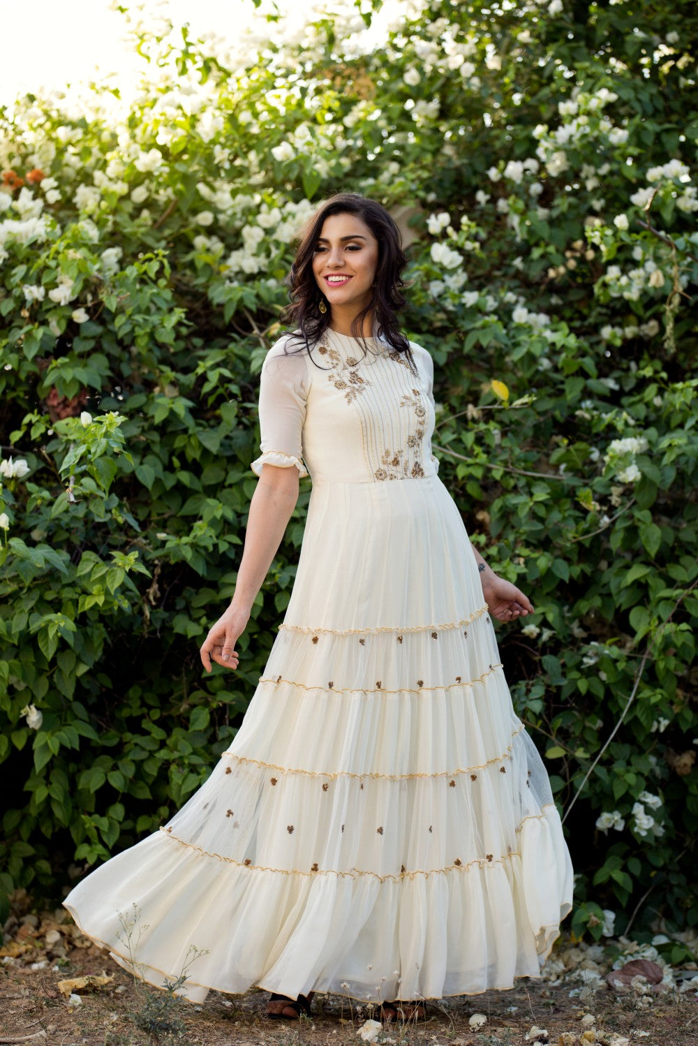 Off White Tier Anarkali