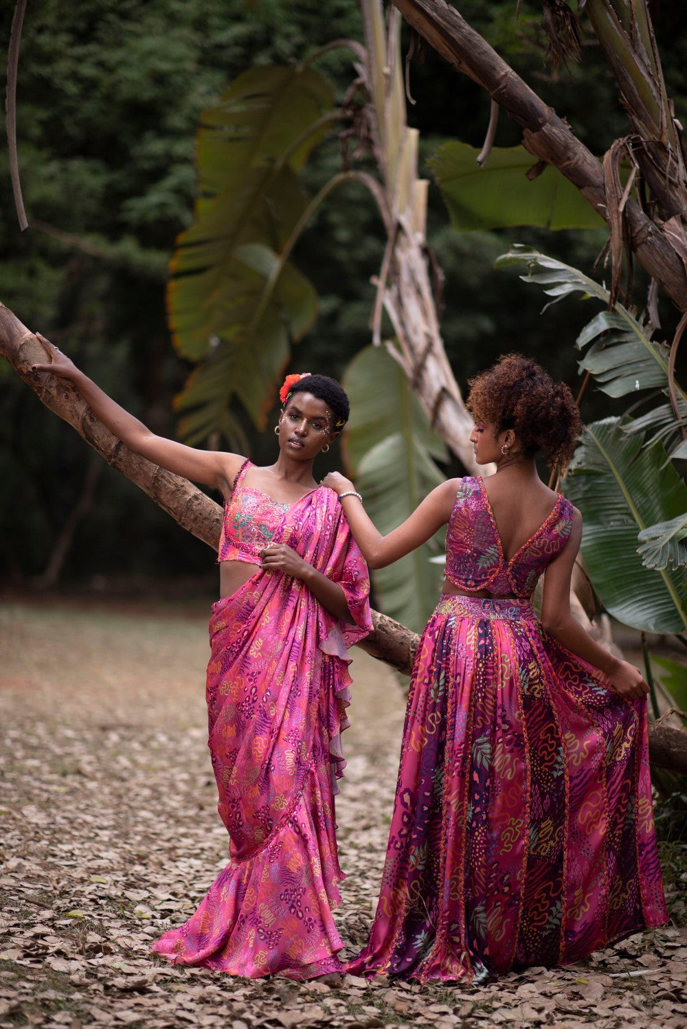CROP TOP WITH LEHENGA